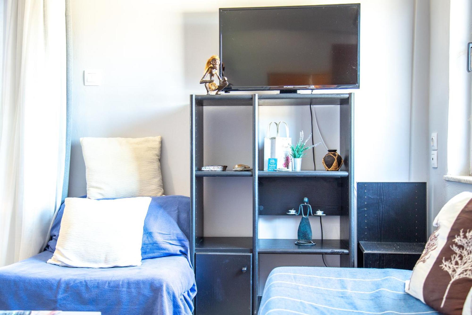 Nefeli Rooms Agia Marina  Ngoại thất bức ảnh