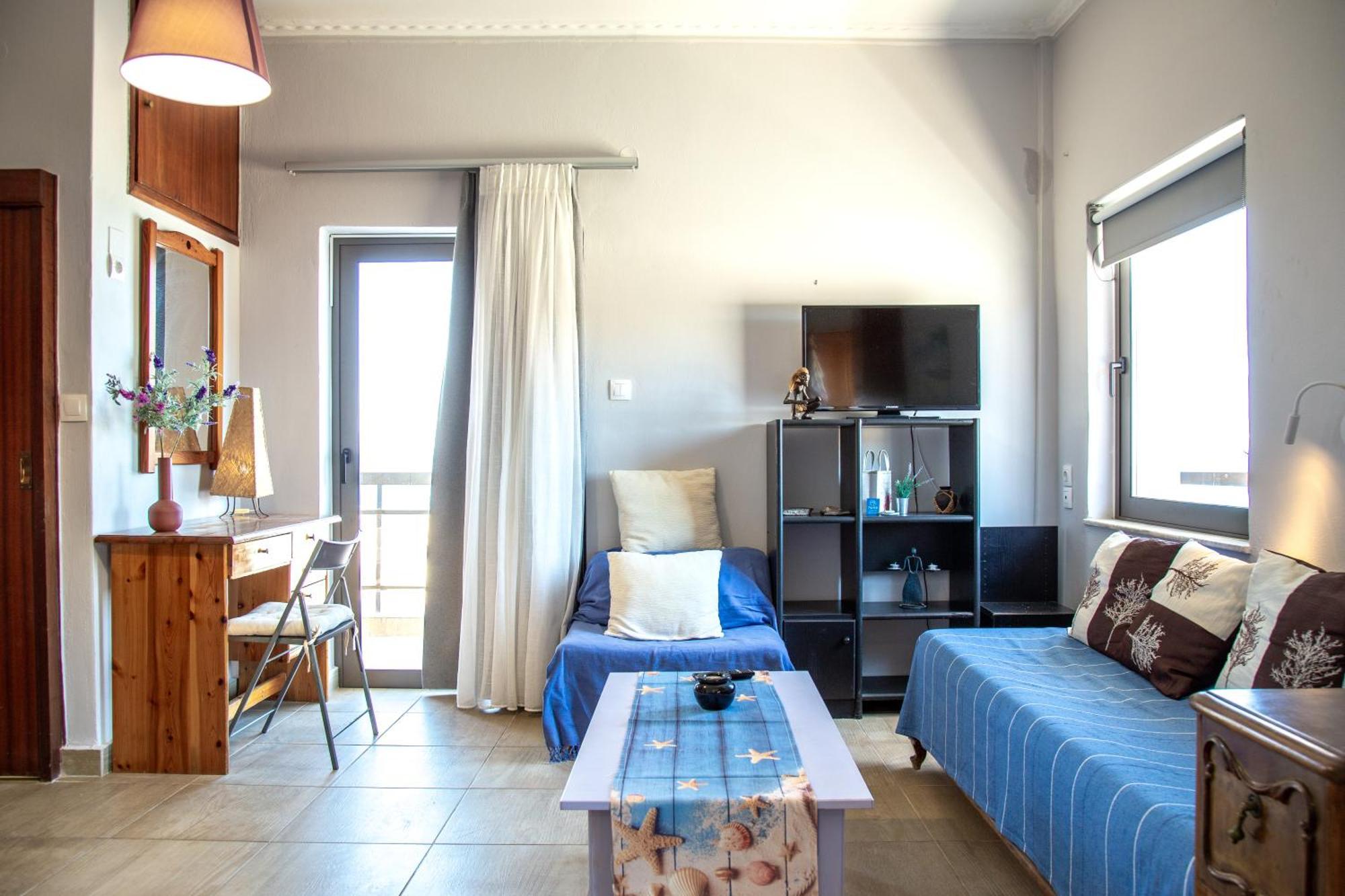 Nefeli Rooms Agia Marina  Ngoại thất bức ảnh
