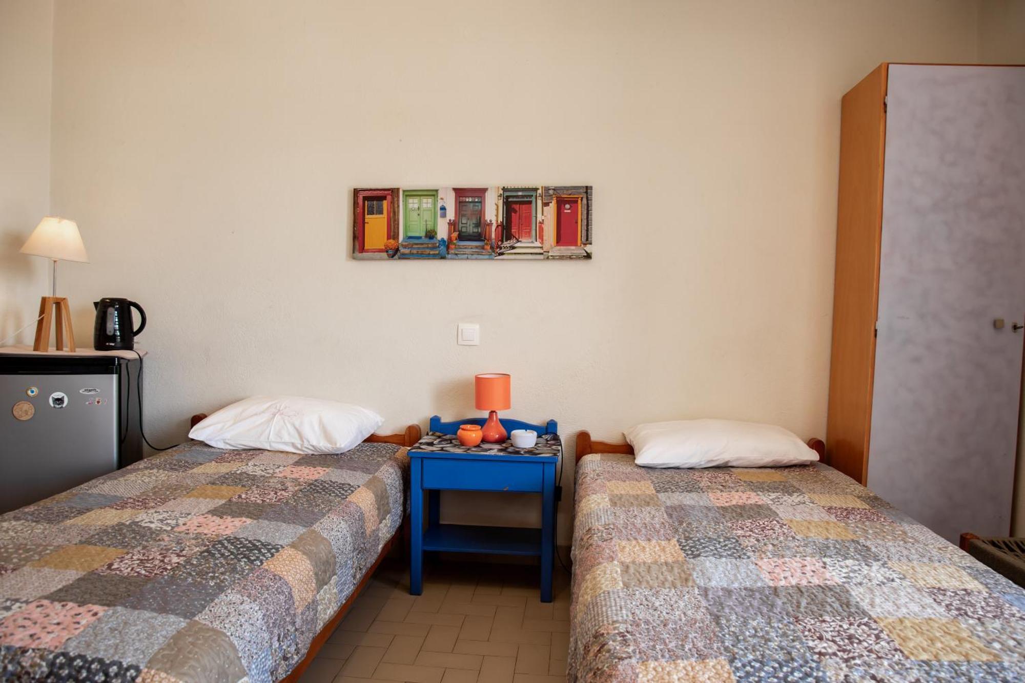 Nefeli Rooms Agia Marina  Ngoại thất bức ảnh